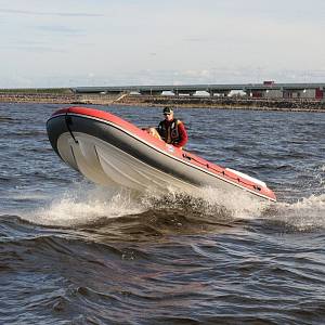 Лодка РИБ Фортис-Флинк 490